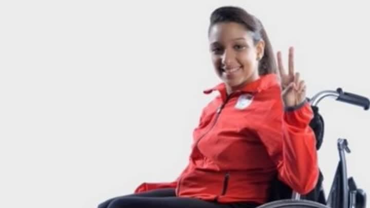 المصرية آية أيمن تواصل توهجها في مونديال السباحة البارالمبية