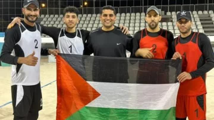 فلسطين تحصد برونزية غرب آسيا للطائرة الشاطئية