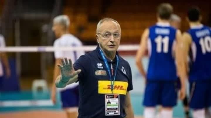 الأهلي يفاوض مدرب الفراعنة السابق