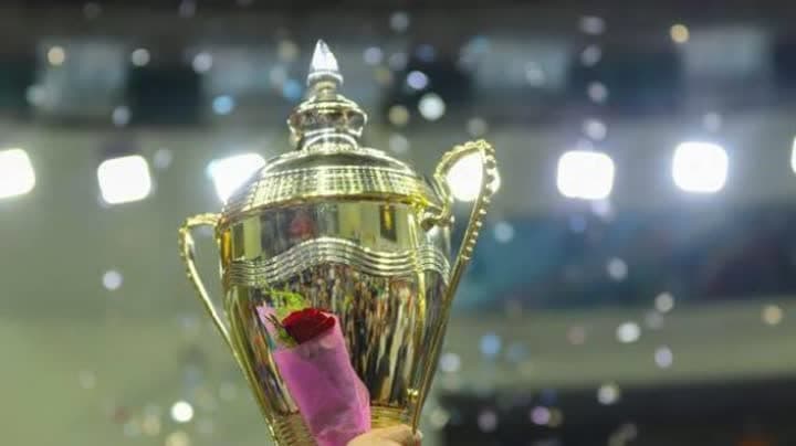 العرب يحلق فوق منصة التتويج