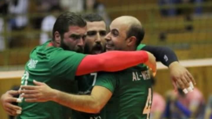 الوحدات يقترب من التحليق باللقب