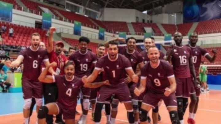 قطر تحلق بعد الفوز على باكستان