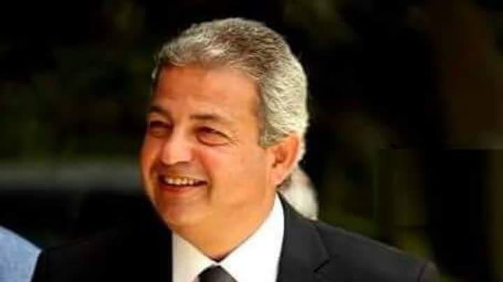 وزير الرياضة يعلن موعد افتتاح المجمع
