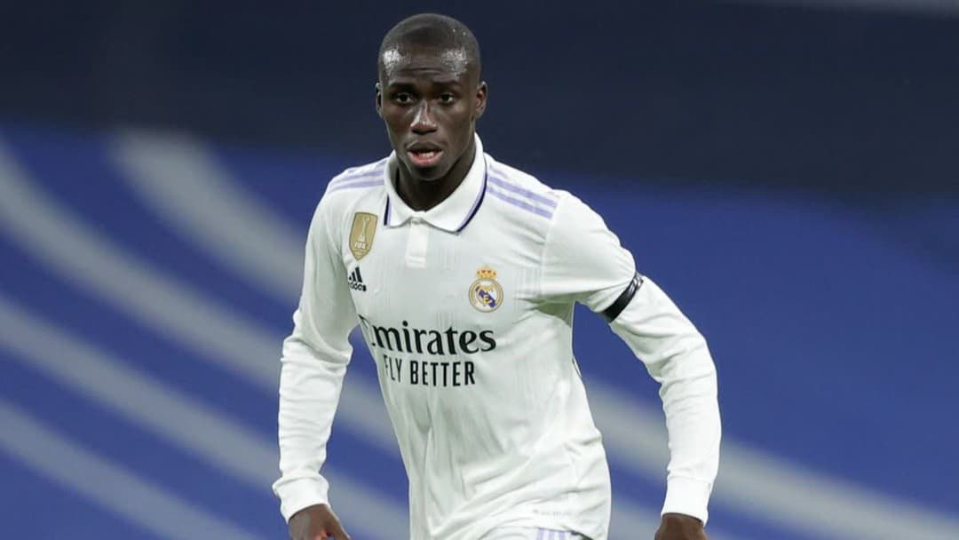 ميندي - لاعب ريال مدريد