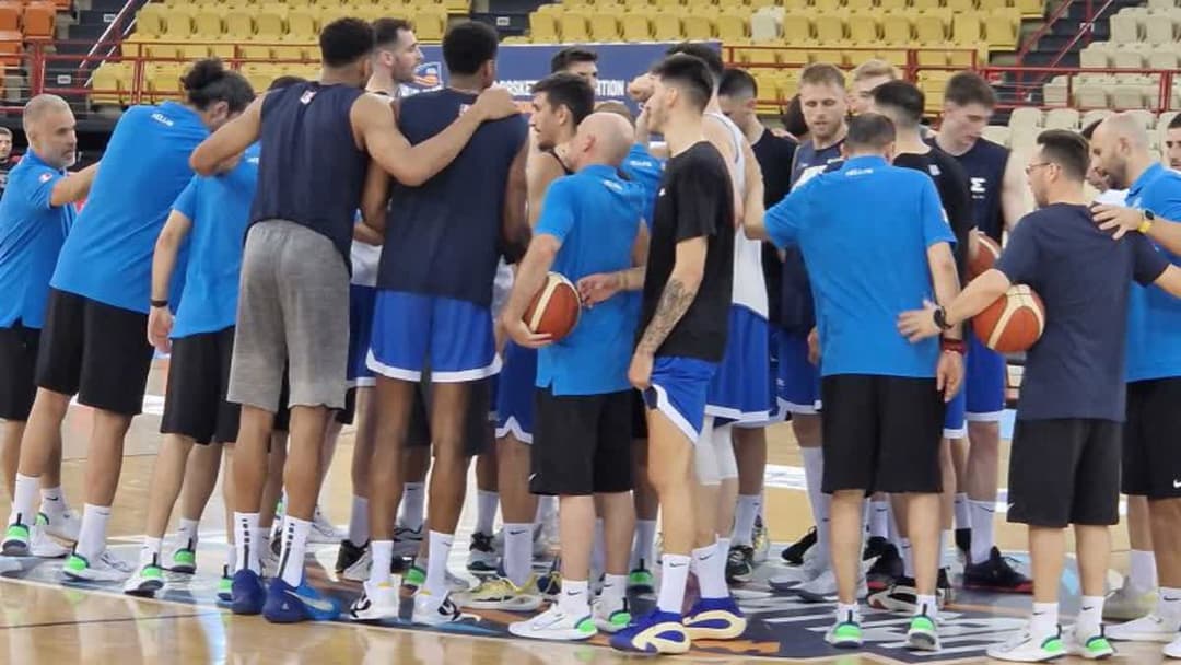 منتخب اليونان