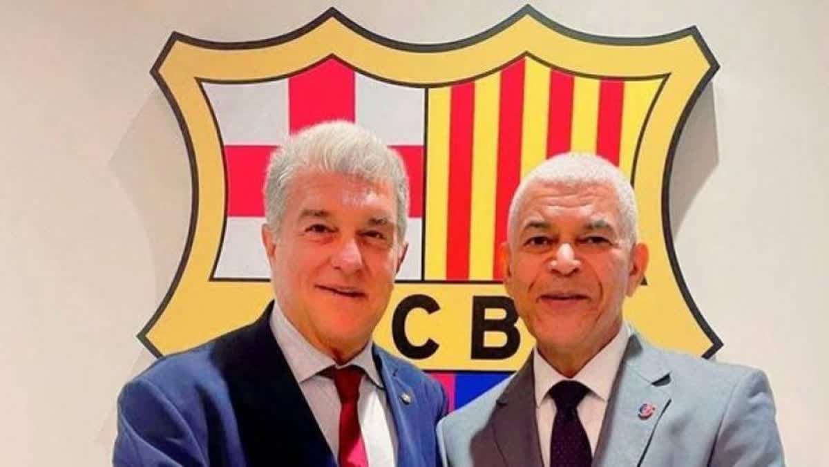 برشلونة