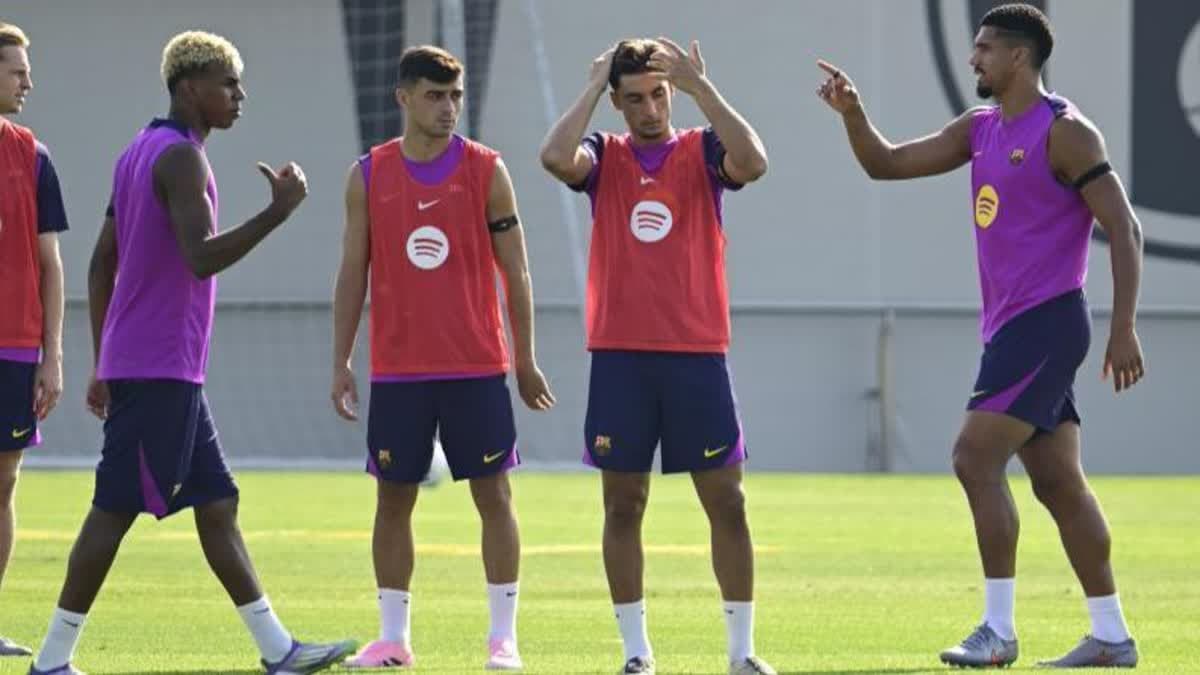 برشلونة 
