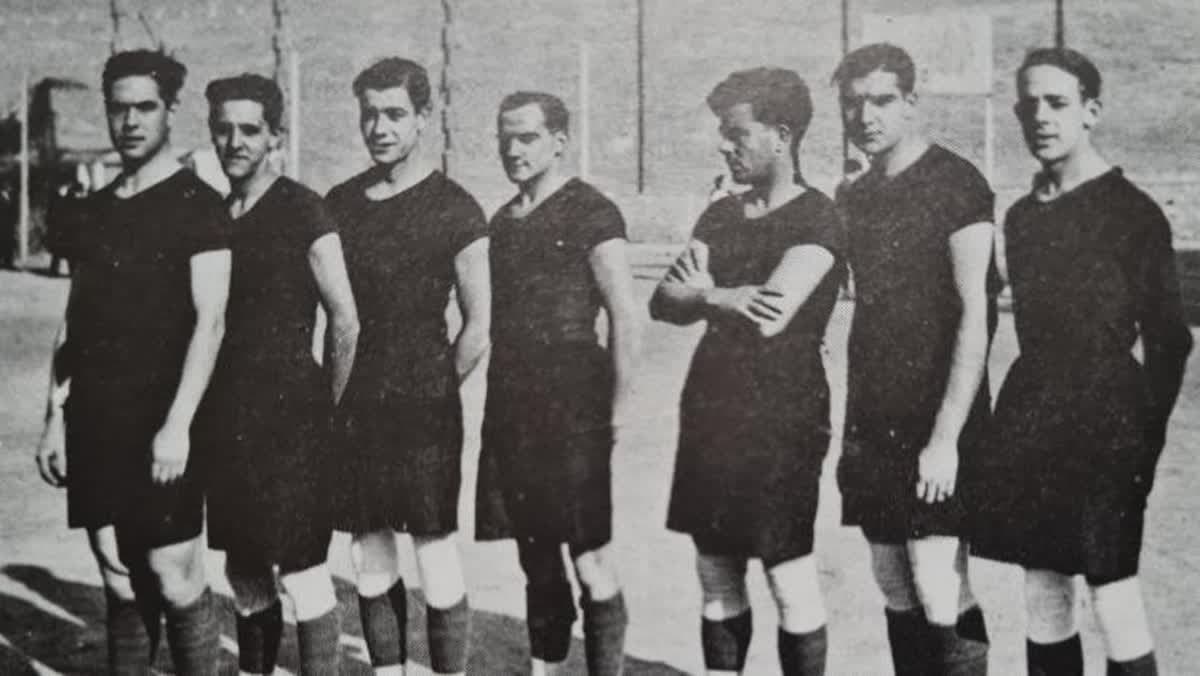 برشلونة 