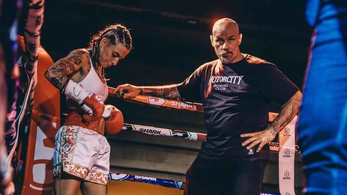 فرح البوسيري مع ديفيد كينيونيرو