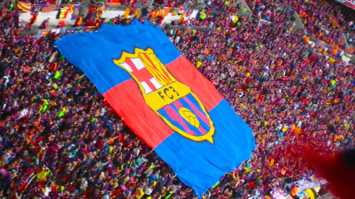 برشلونة