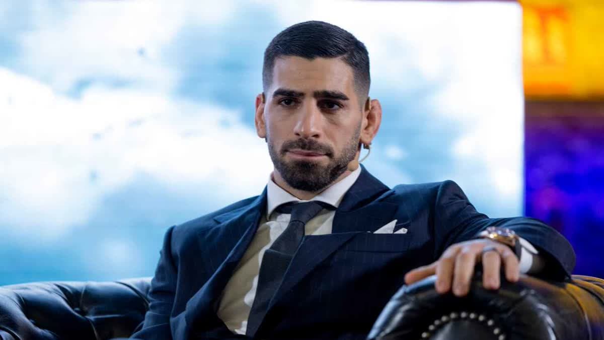 إيليا توبوريا.