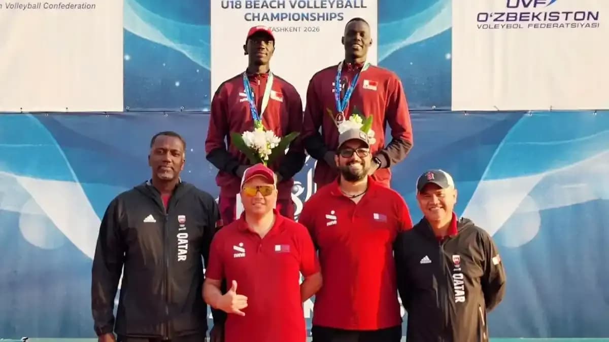 منتخب قطر للطائرة الشاطئية