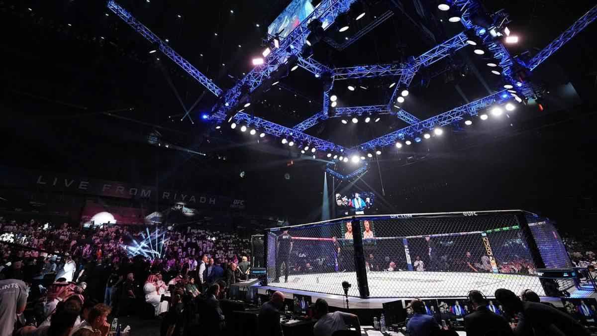 مثمن UFC، في الرياض