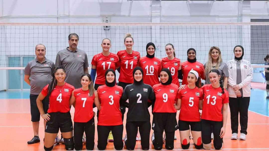 منتخب سيدات الطائرة