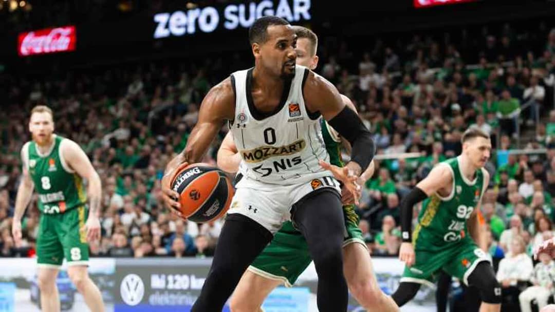 براندون ديفيز