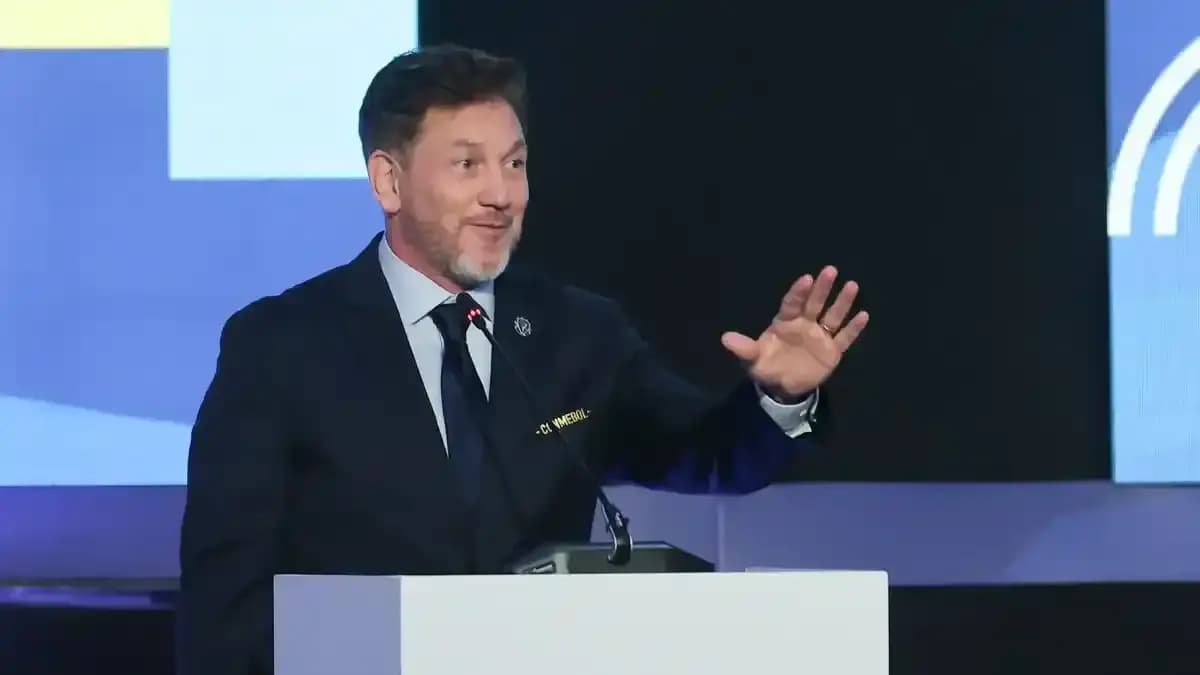 أليخاندرو دومينغيز