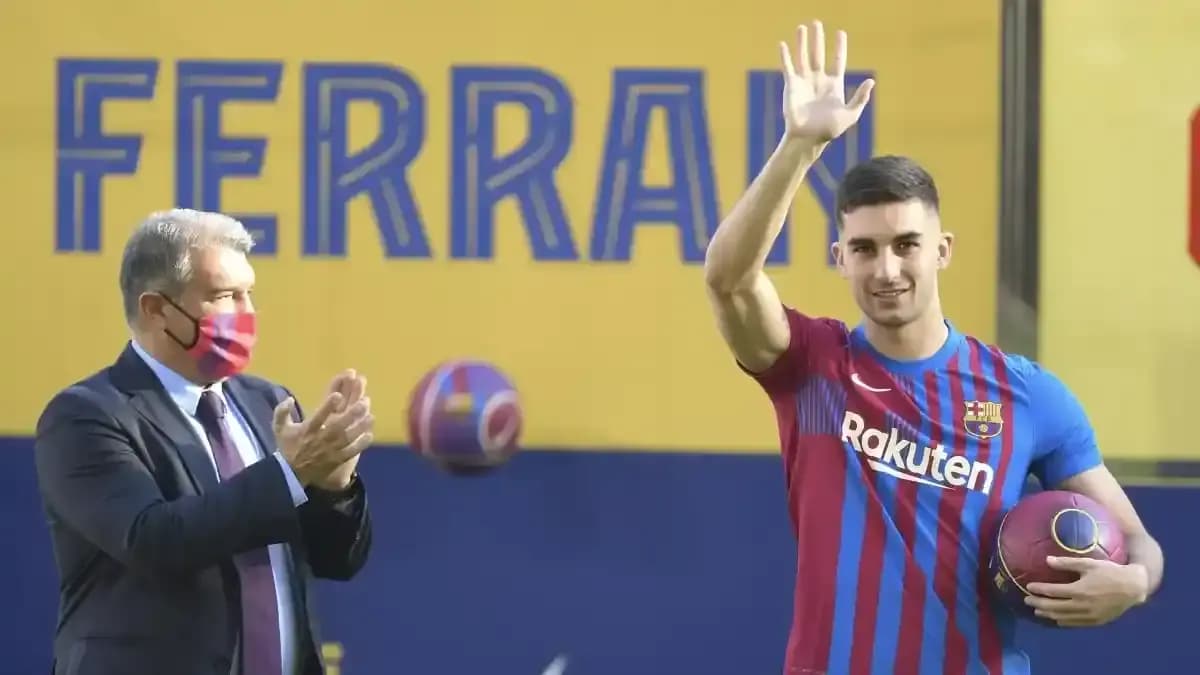 فيران توريس وجوان لابورتا