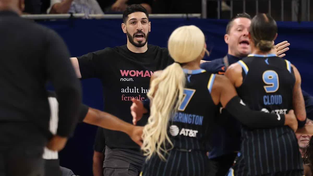 ناتاشا كلاود حركة إينيس كانتر فريدوم