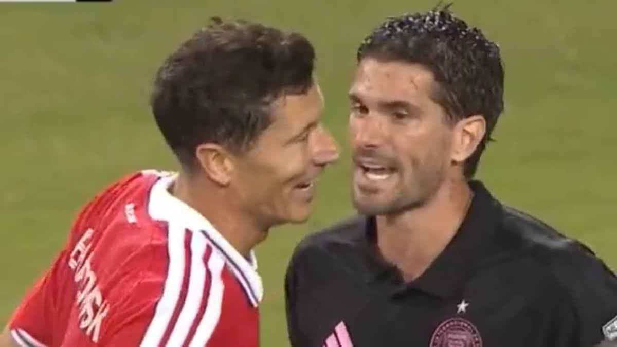 دي بول - ليفاندوفسكي