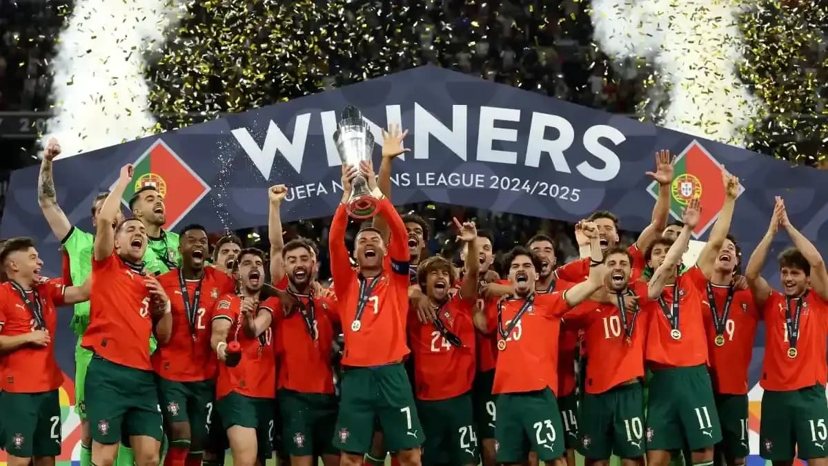 البرتغال