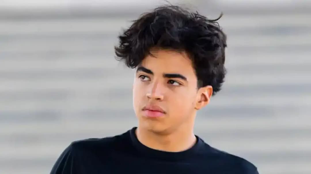 سليم حنا.