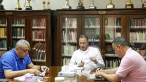 الخطيب يحقق في خسارة الأهلي