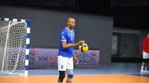 الأهلي يقترب من النهائي