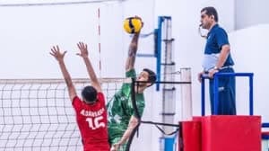 الأهلي يحافظ على الصدارة