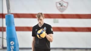 محترف الزمالك يعلن الرحيل
