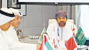 رئيس الاتحاد العربي للسباحة يشيد بالتنظيم الإماراتي