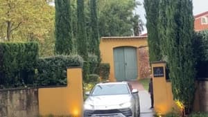 برشلونة