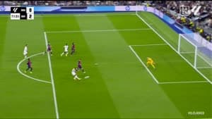 برشلونة