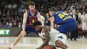 داريو بريزويلا وجويل بارا يتنافسون مع أرموني بروكس