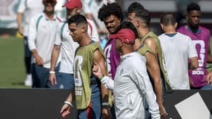 روبرتو مارتينيز مع كريستيانو رونالدو.