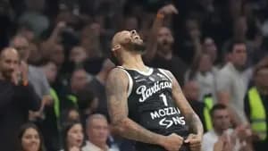كارليك جونز