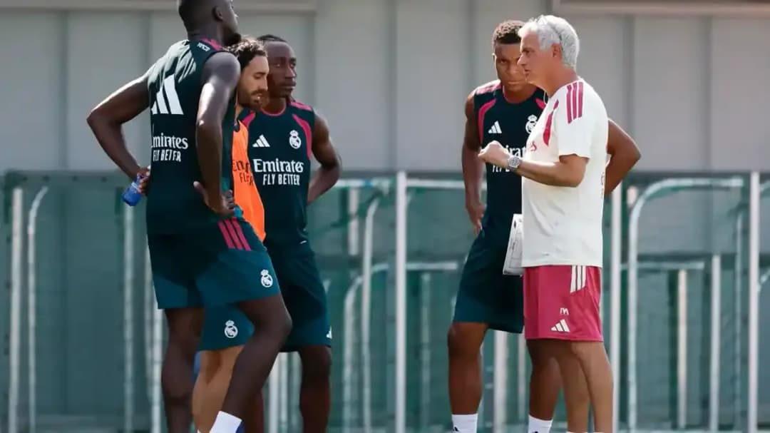 كوناتيه، كوكيوريلا، ديوماند ومبابي مع مورينيو